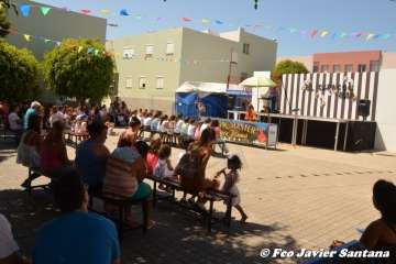 Espectáculo de aves exóticas de Paco Pluma en El Caracol (Foto Francisco Javier Santana)